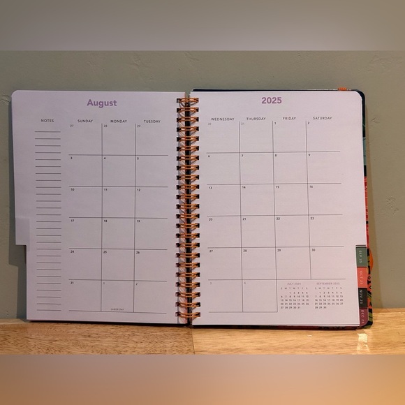 NWTS 2025 Weekly & Monthly Planner Made By Steel Mill. Vibrant Floral Design - Picture 13 of 13